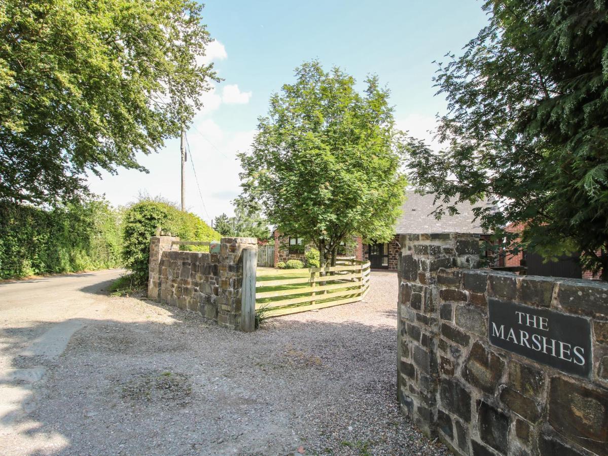 The Marshes Villa Welshpool Exterior photo